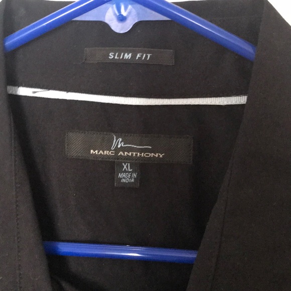 💕2for$15💕 Marc Anthony black men’s button down - Picture 2 of 4